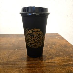 Starbuck coffee cup